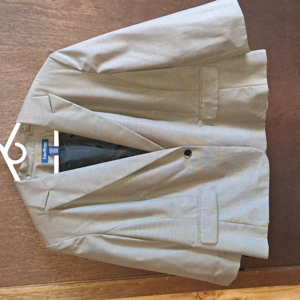 Evan-Picone Woman blazer, size 22W grayish color with black lines running thru